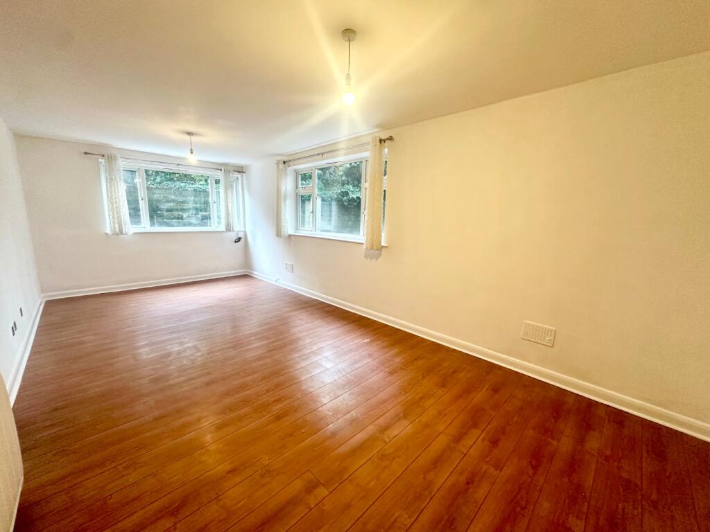 Main image of property: Malcolm Close, Nottingham, Nottinghamshire, NG3 5AP