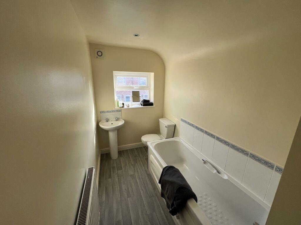 Main image of property: 40 St Peters Street, Syston