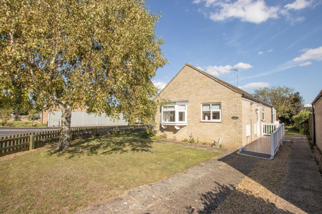 2 bedroom detached bungalow for sale in Nourse Drive, Heacham, PE31