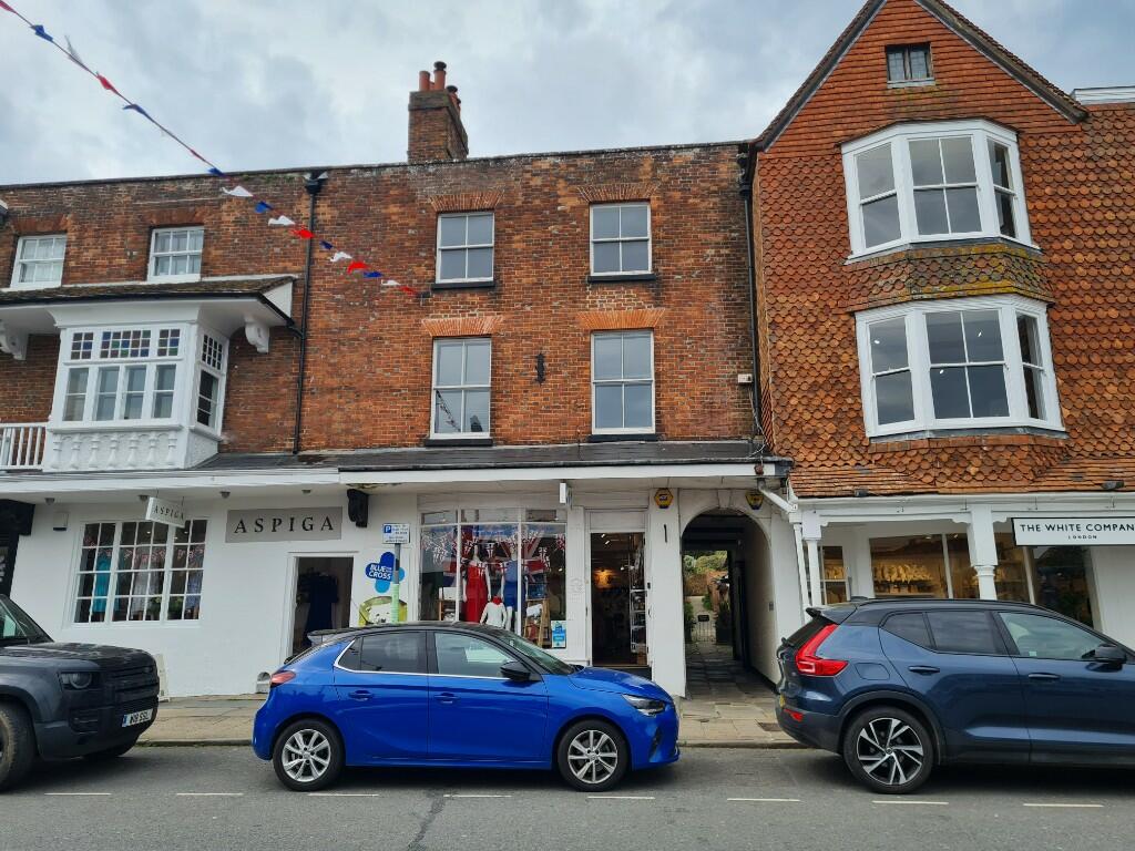 Mixed use property for sale in 120 High Street Marlborough