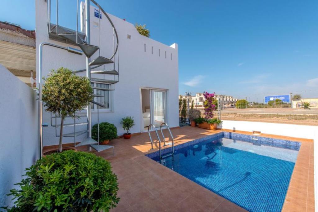 2 bedroom villa for sale in Murcia, Los Alcázares, Spain