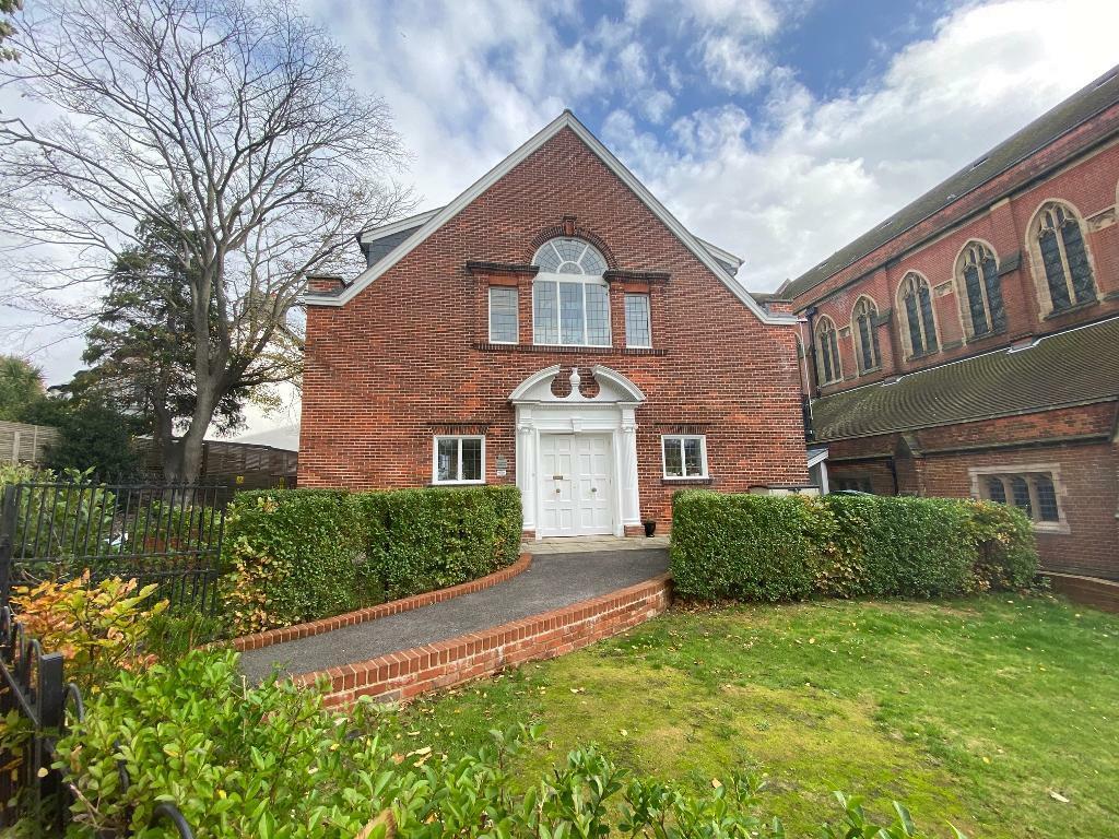 Commercial property for rent in Stanford Avenue, Brighton, East Sussex