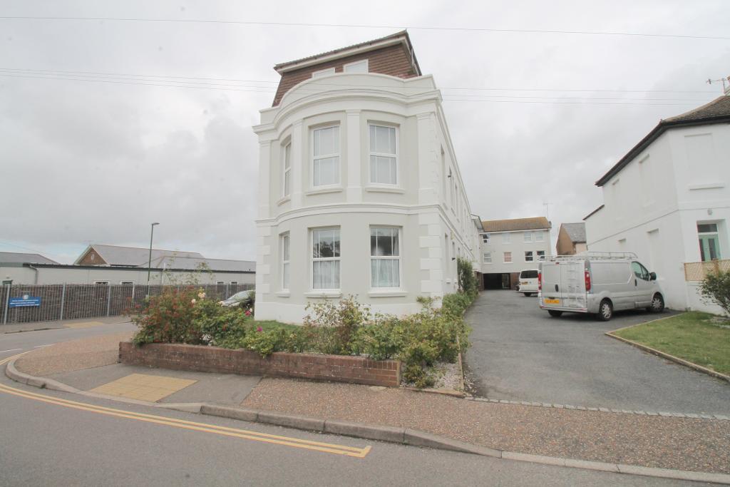 2 bedroom apartment for rent in Victoria Road, Shoreham, BN43 5WS, BN43