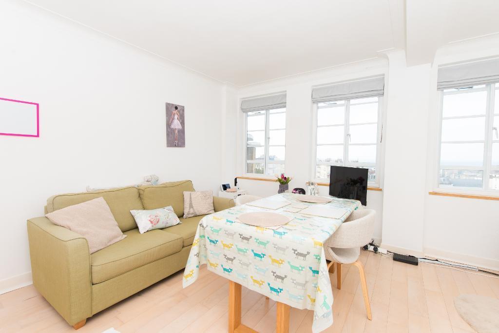 Studio flat for sale in Furze Croft, Furze Hill, Hove, East Sussex, BN3