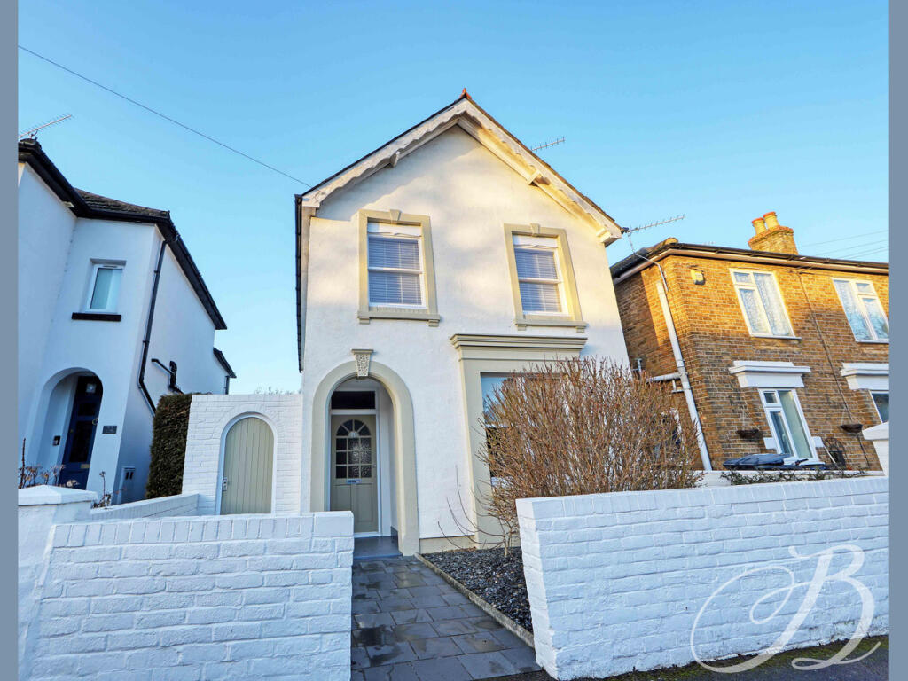 Main image of property: Vicarage Road, Maidenhead, SL6