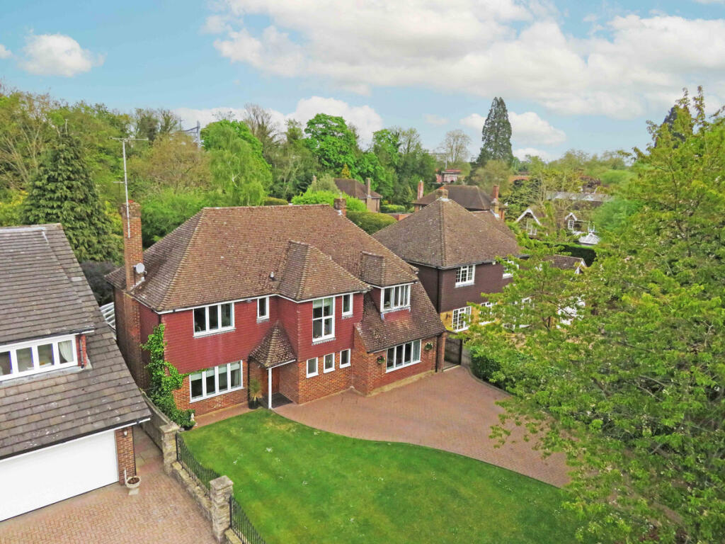 Main image of property: Chauntry Road, Maidenhead, SL6