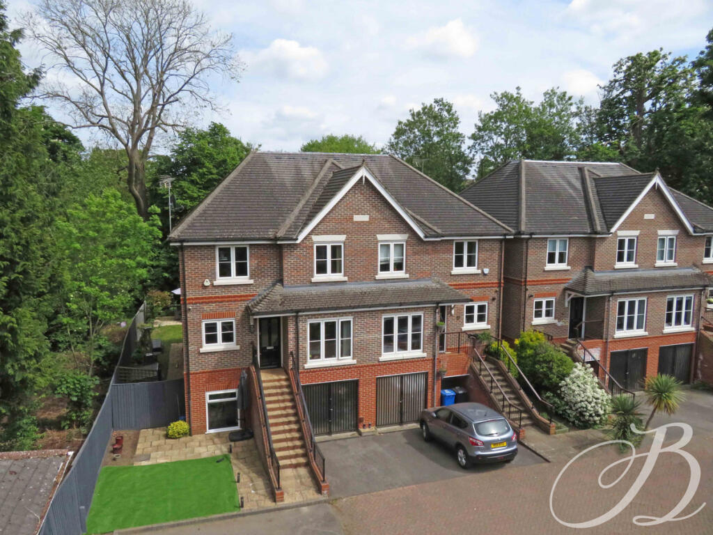 Main image of property: Ray Park Avenue, Maidenhead, SL6