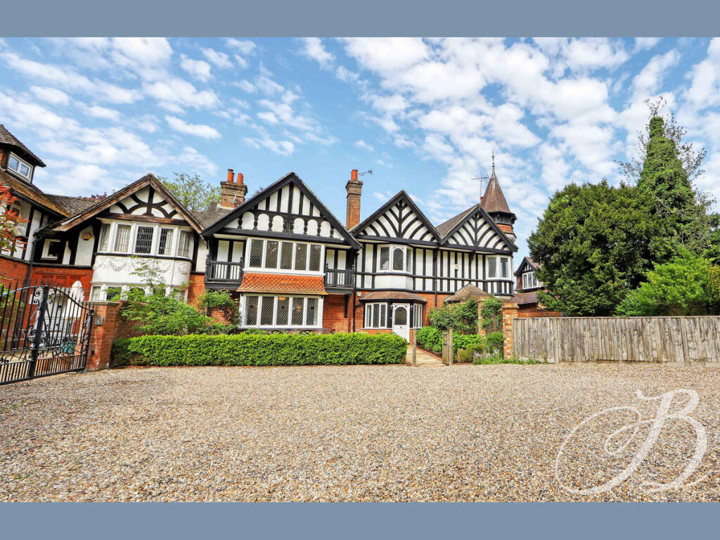 Main image of property: Lower Cookham Road, Maidenhead, SL6