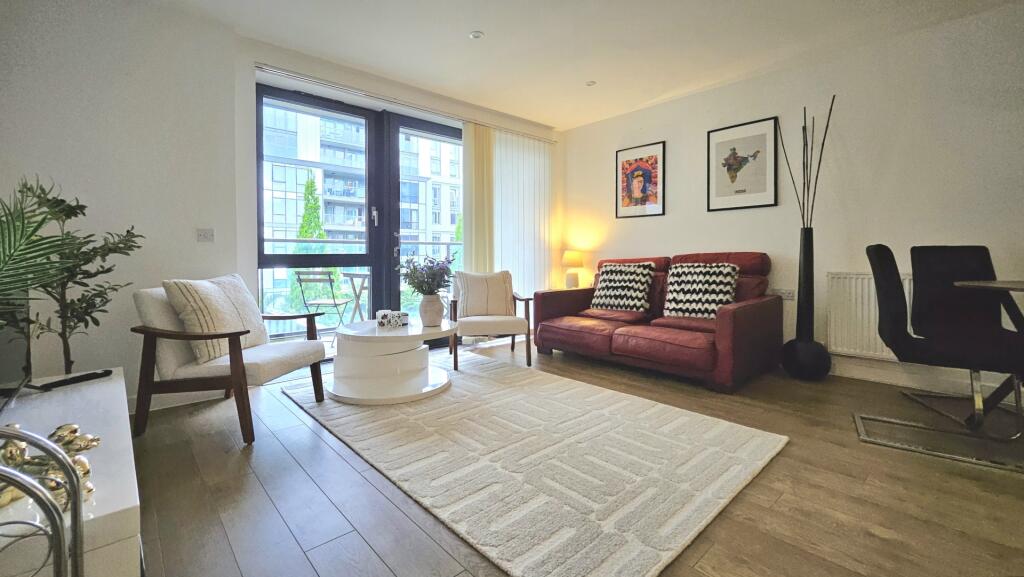Main image of property: Casson Apartments, Upper North Street, London, E14 6FY