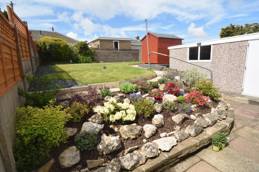 2 bedroom semidetached bungalow for sale in Whinlatter Drive, Barrow