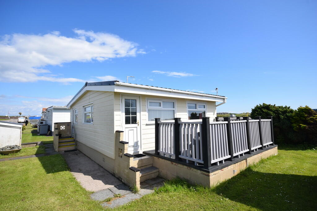 2 bedroom chalet for sale in West Shore Park, Walney, LA14