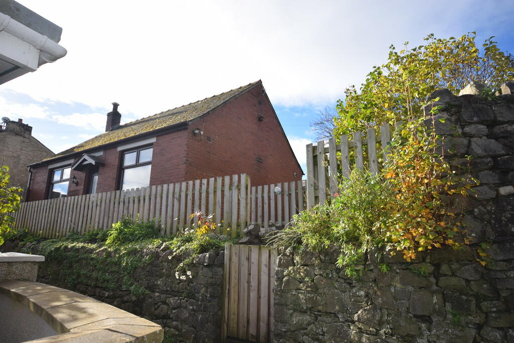 2 bedroom detached bungalow for sale in Kings Mount, DaltoninFurness