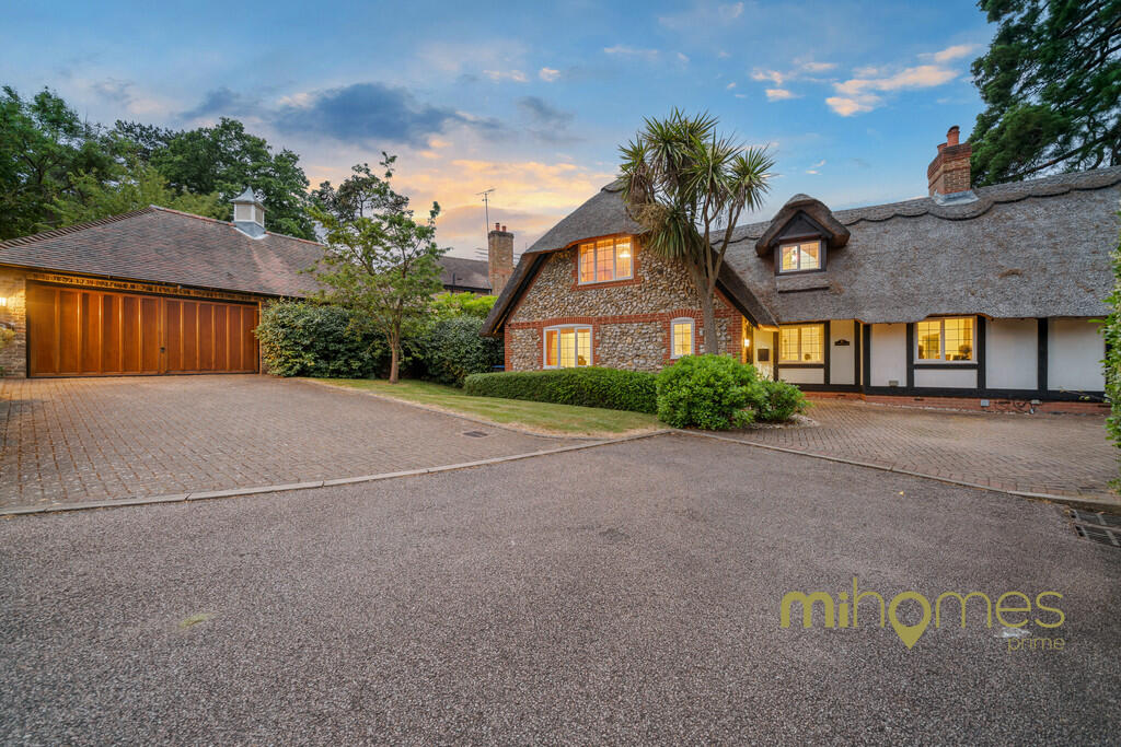 Main image of property: Oakwell Drive, Northaw	
