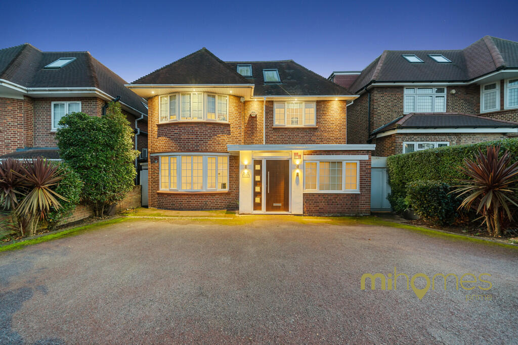 Main image of property: Dorchester Gardens, Hampstead Garden Suburb Borders, NW11