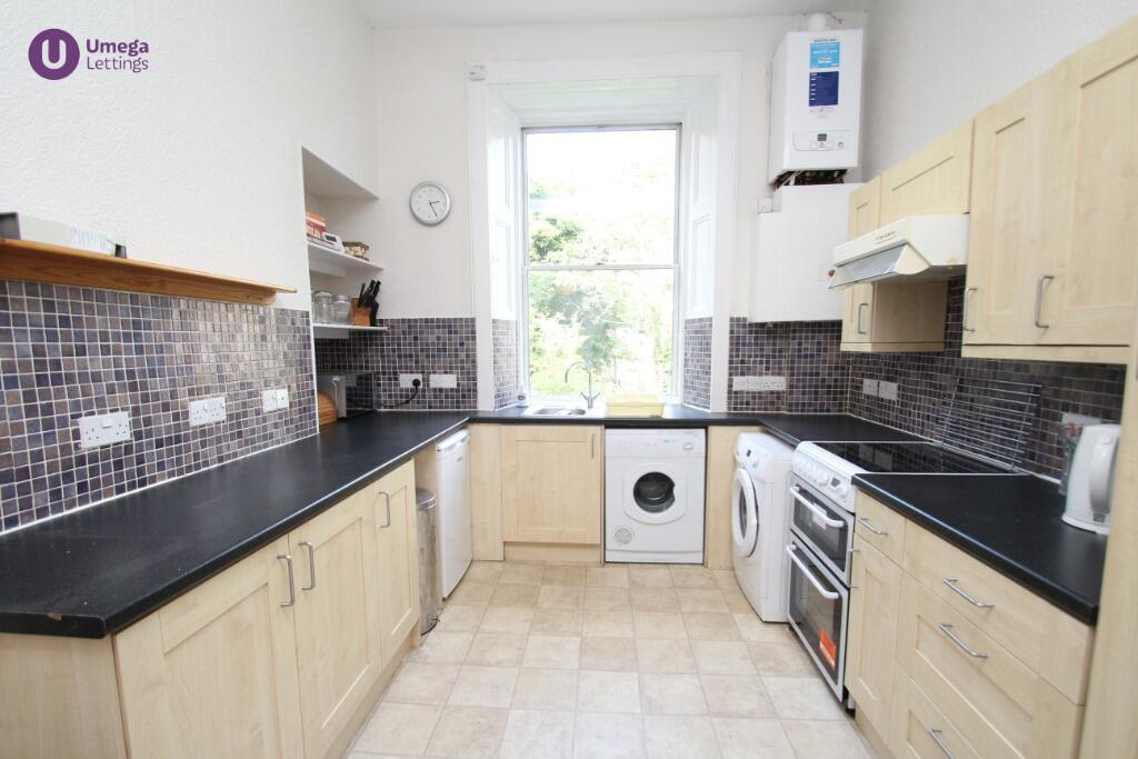 3 bedroom flat for rent in Marchmont Crescent, Marchmont, Edinburgh, EH9