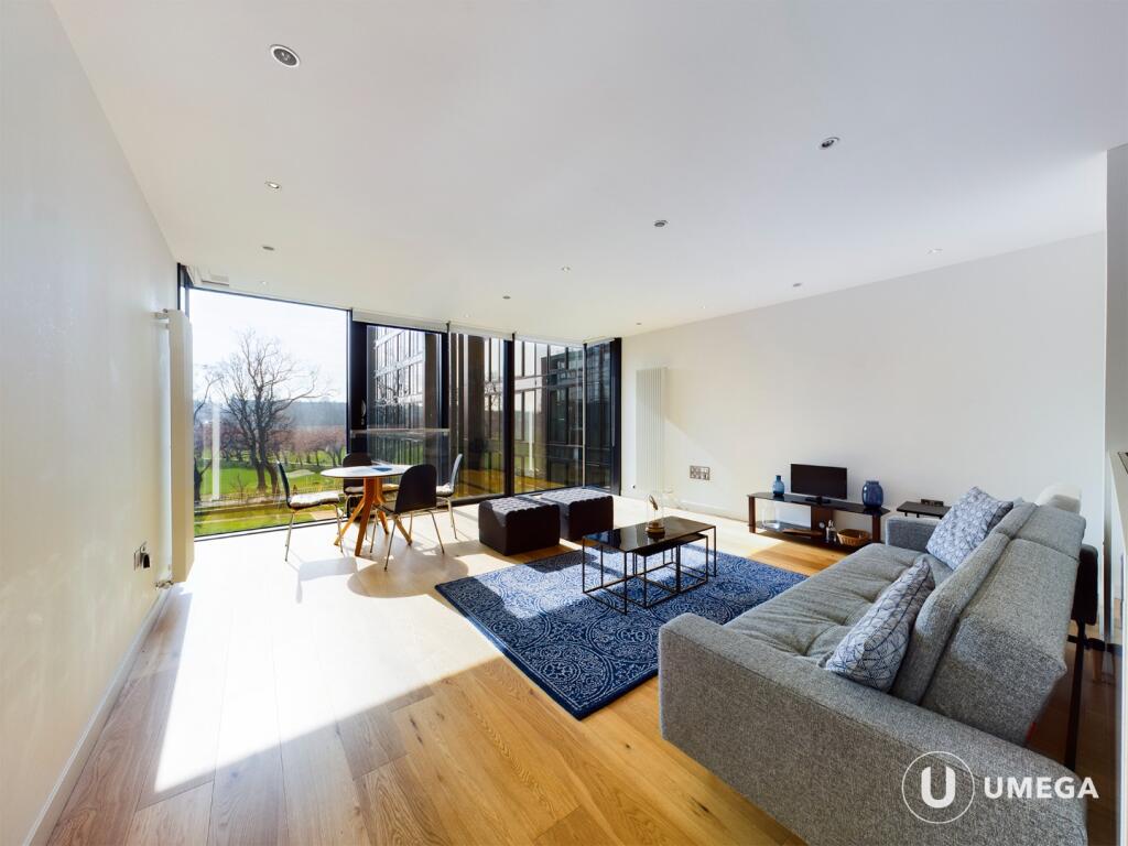 2 bedroom flat for rent in Simpson Loan, Quartermile, Edinburgh, EH3