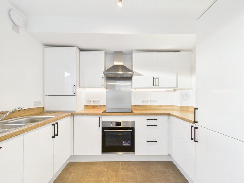 Main image of property: Clovenstone Close, Edinburgh, Midlothian, EH14