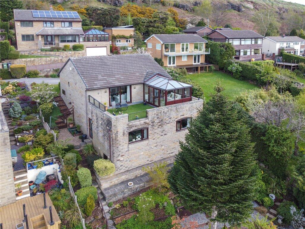 Main image of property: Daleside, Dewsbury, West Yorkshire, WF12