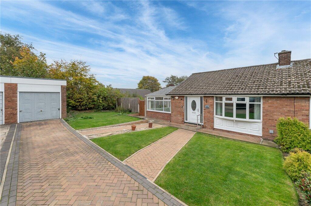 Main image of property: Meadow Way, Tingley, Wakefield, West Yorkshire, WF3