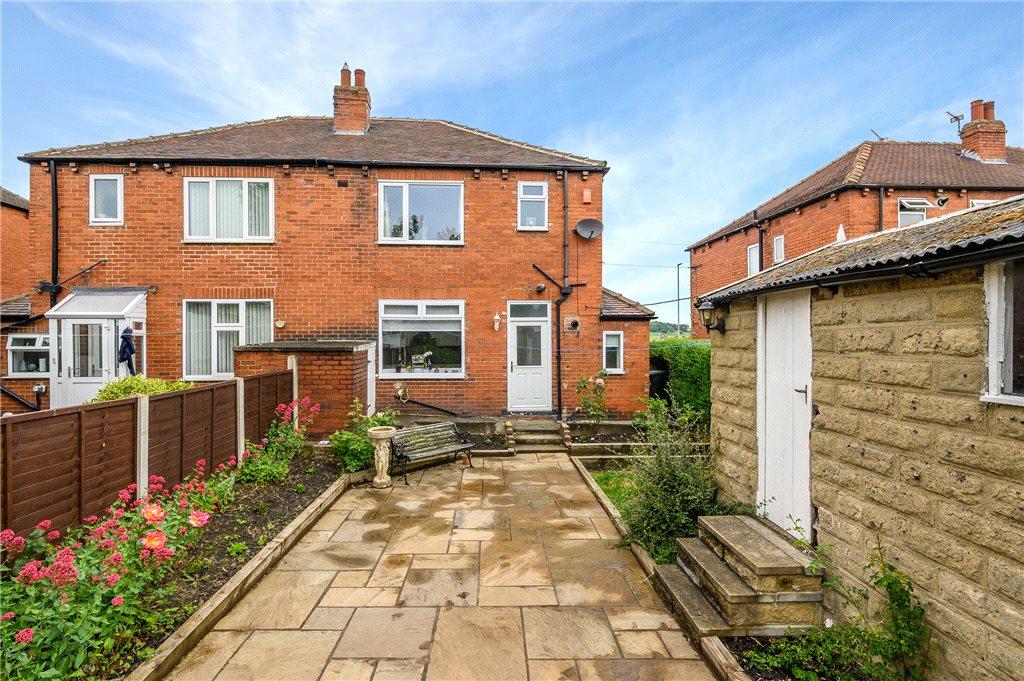 3 bedroom semidetached house for sale in Leeds Road, Dewsbury, West