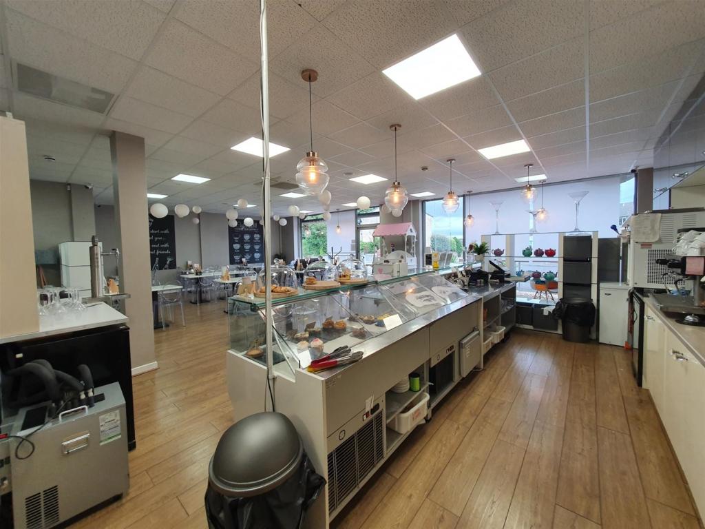 Cafe for sale in Cafe & Sandwich Bars, Eldwick, West Yorkshire, BD16