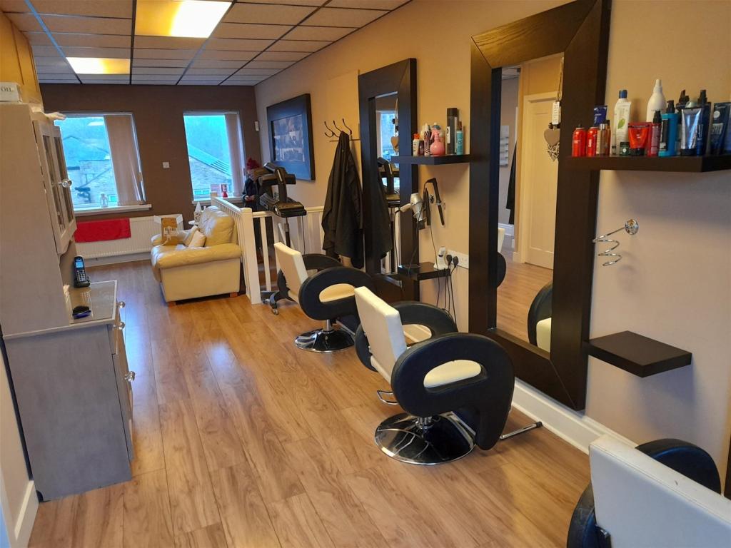 Hairdressers or barber shop for sale in Hair Salons, Bingley, West
