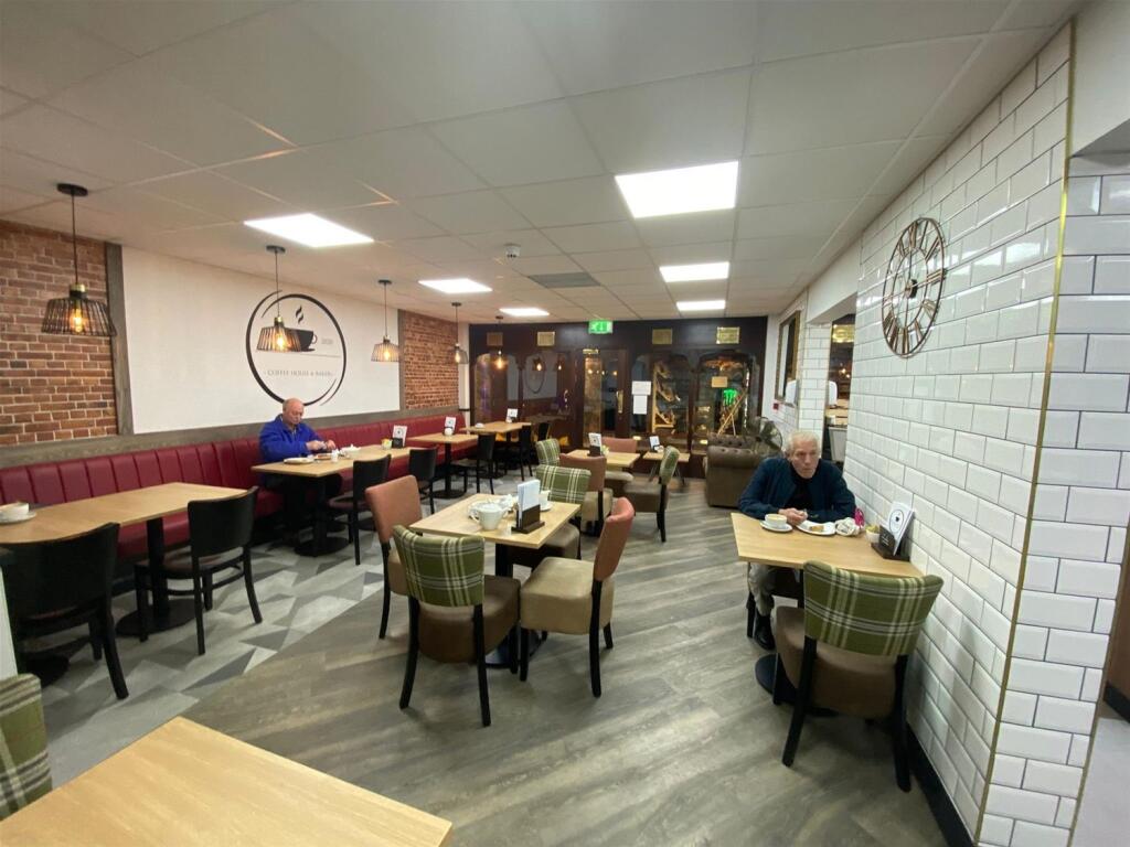 Cafe for sale in Cafe & Sandwich Bars, West Yorkshire, BD19