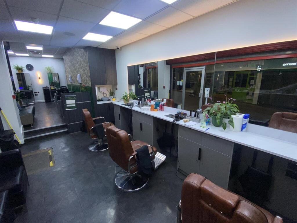 Hairdressers or barber shop for sale in Hair Salons, Morley, West