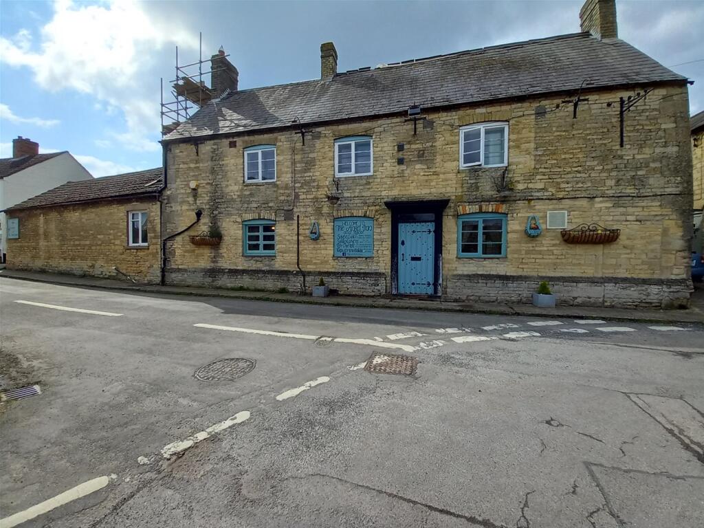 Pub for sale in Licenced Trade, Pubs & Clubs, South Witham