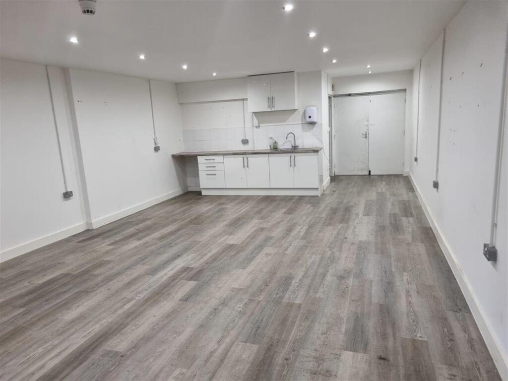 Additional property image - Vacant Unit, West Yorkshire