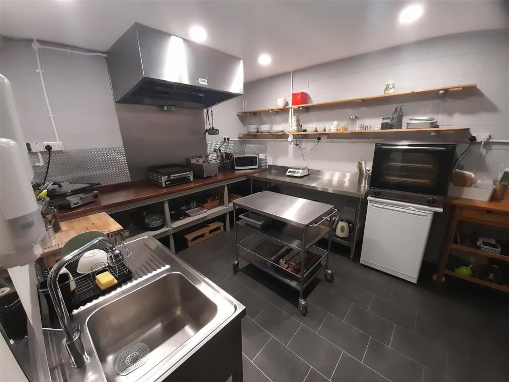 Additional property image - Cafe & Sandwich Bars, West Yorkshire