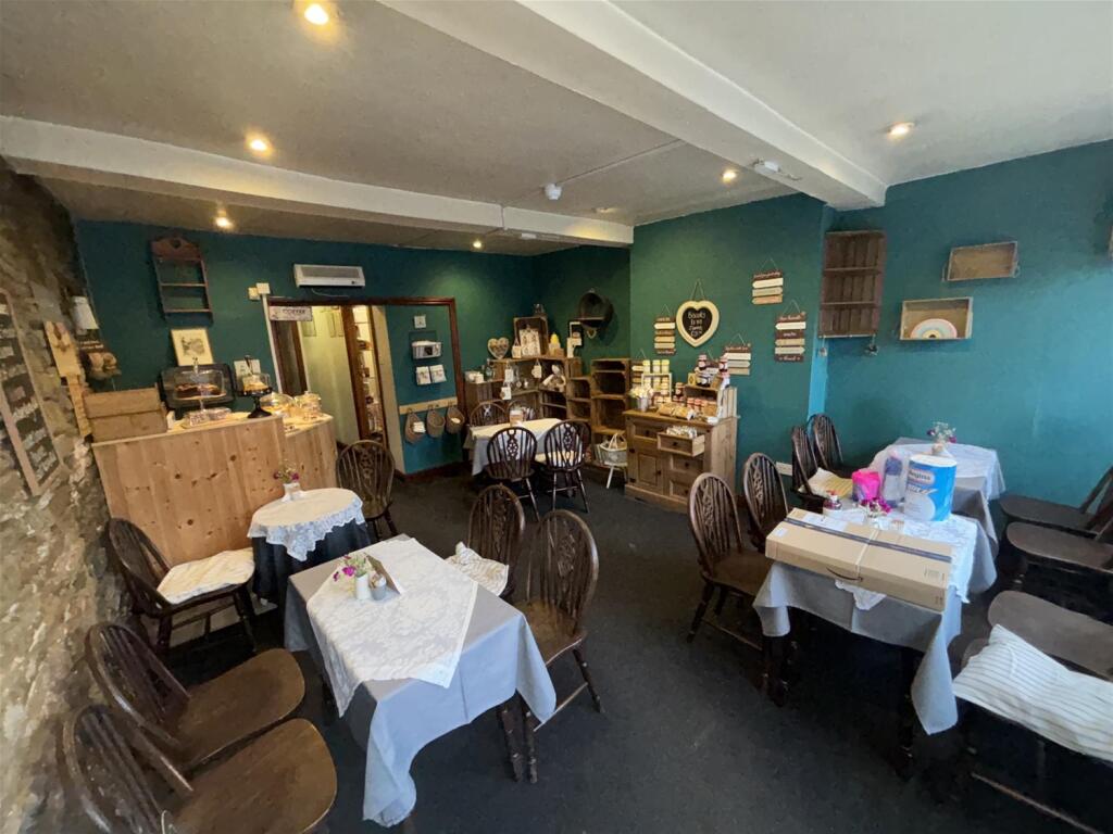 Main image of property: Cafe & Sandwich Bars, Pudsey, West Yorkshire