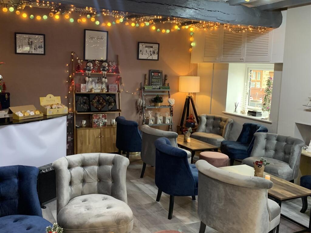 Main image of property: Cafe & Sandwich Bars, Penistone, South Yorkshire