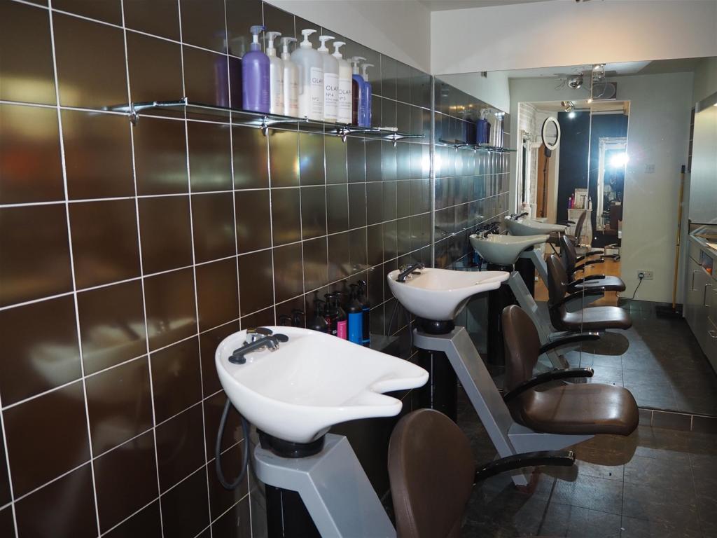 Hairdressers or barber shop for sale in Hair Salons, Horsforth, West Yorkshire, LS18