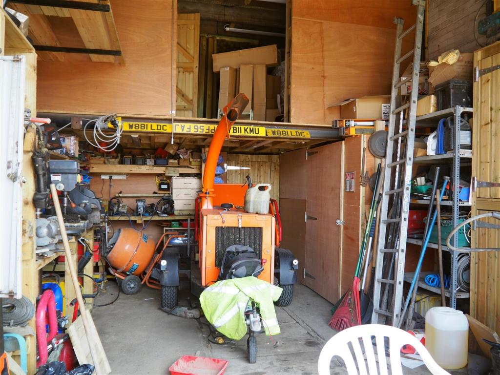 Commercial property for sale in Building/Home Improvement, West