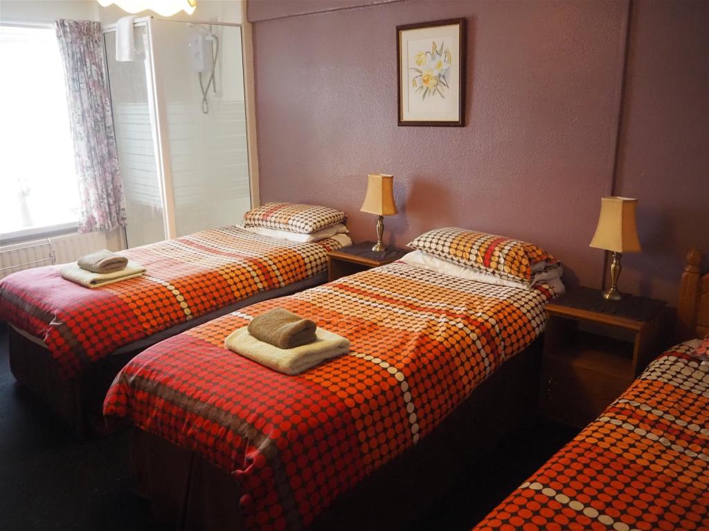 10 bedroom guest house for sale in Licenced Trade, Pubs & Clubs, HortoninRibblesdale, North