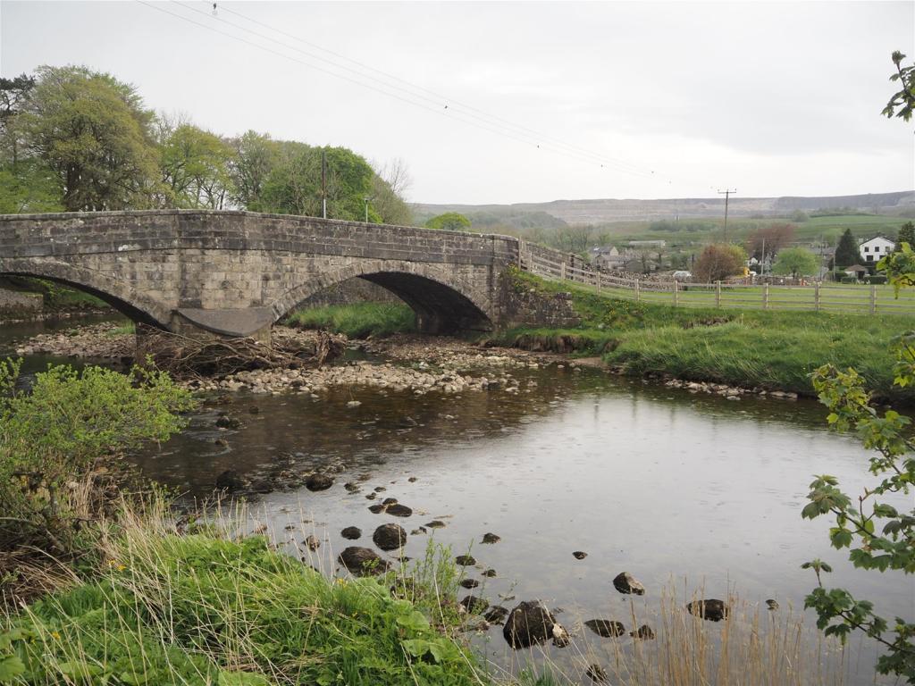 10 bedroom guest house for sale in Licenced Trade, Pubs & Clubs, HortoninRibblesdale, North