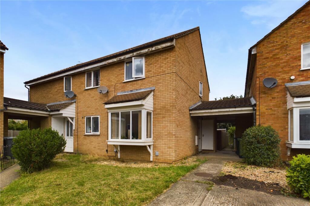2 bedroom house for sale in Lincoln Crescent, Biggleswade, Bedfordshire