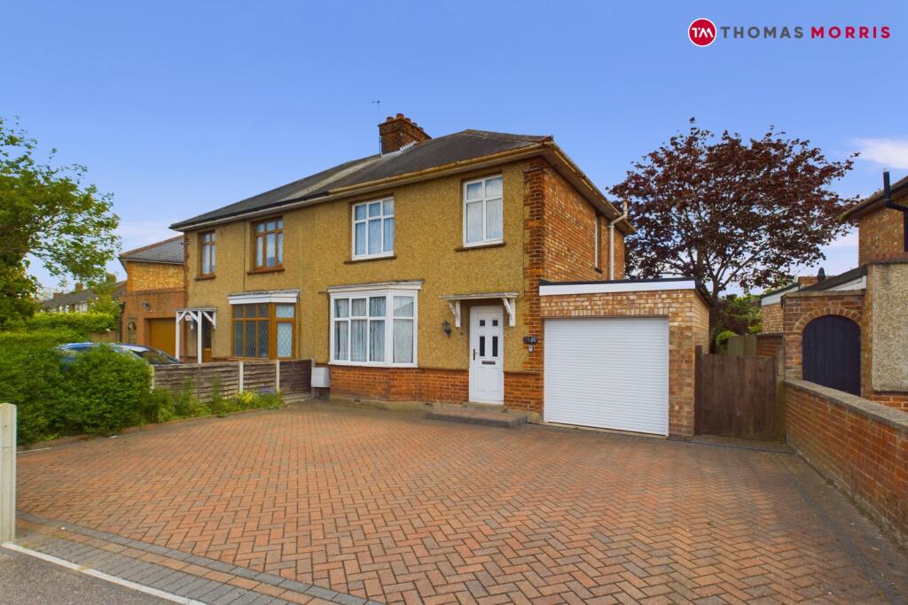 3 bedroom semidetached house for sale in Drove Road, Biggleswade