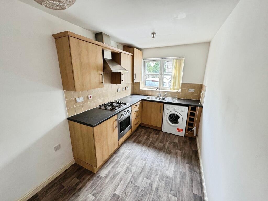 Main image of property: Laithe Hall Avenue, Cleckheaton, West Yorkshire, BD19