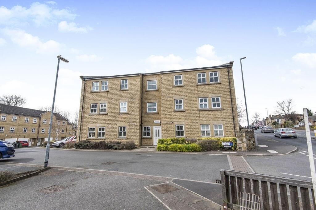 Main image of property: Wellfield Mews, Staincliffe, Dewsbury, West Yorkshire, WF13