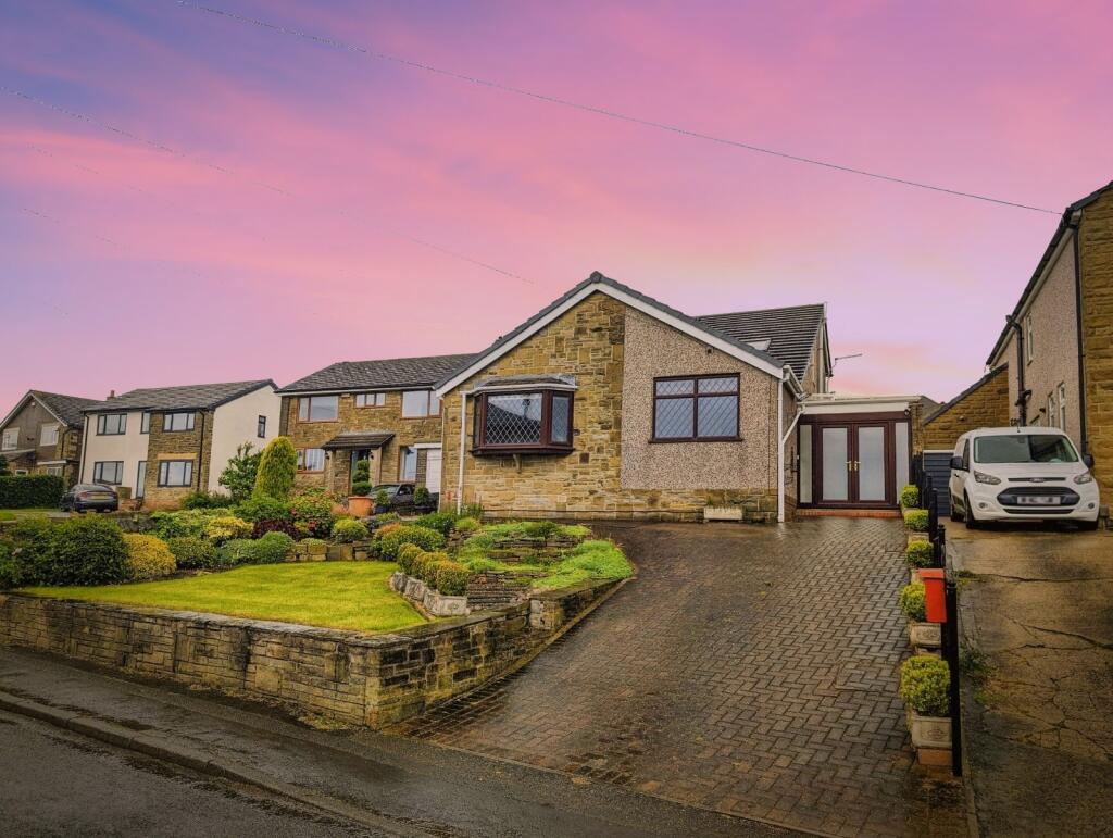 Main image of property: Fall Lane, Hartshead, Liversedge, West Yorkshire, WF15