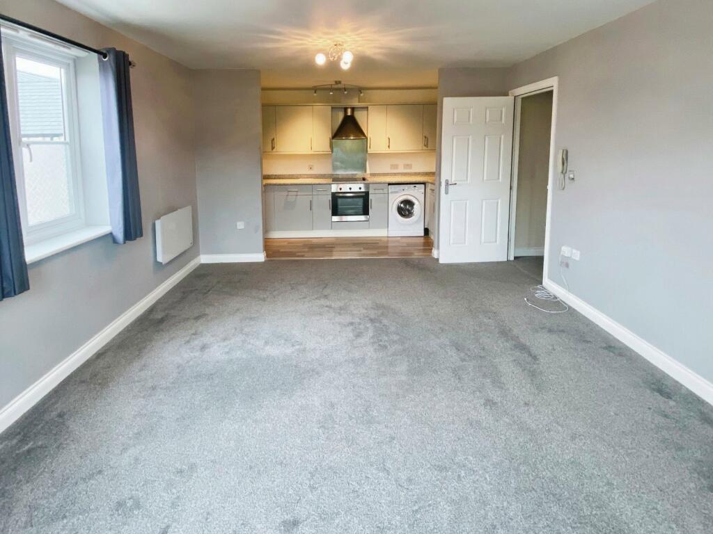 Additional image 7 of Manor Park Road, Cleckheaton, West Yorkshire, BD19