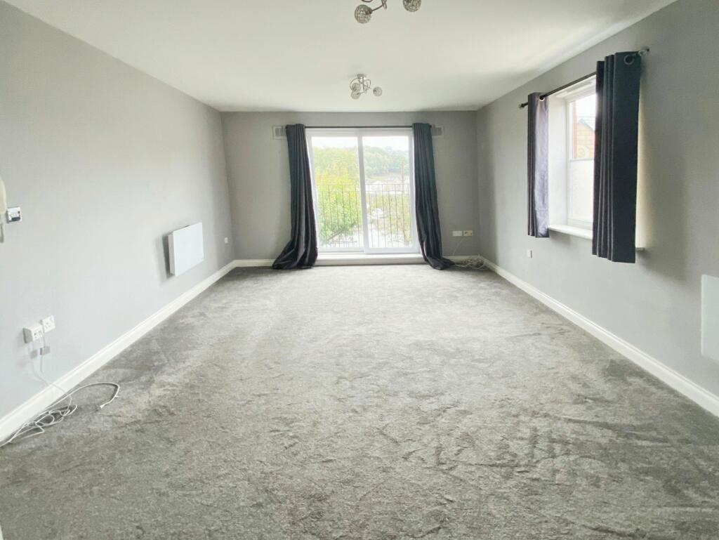 Additional image 8 of Manor Park Road, Cleckheaton, West Yorkshire, BD19