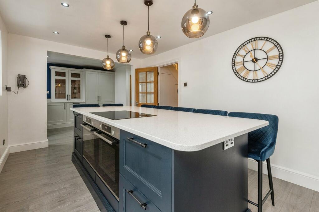 Primary image of Scholes Lane, Scholes, Cleckheaton, West Yorkshire, BD19
