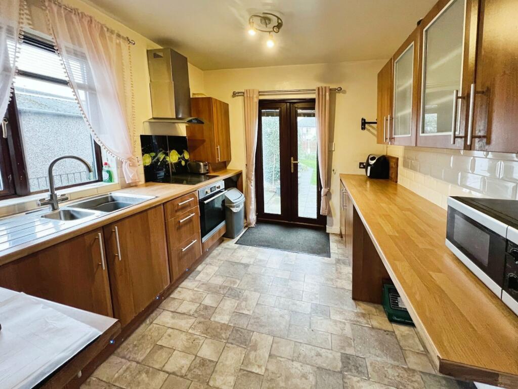 Additional image 2 of Beacon Road, Bradford, West Yorkshire, BD6