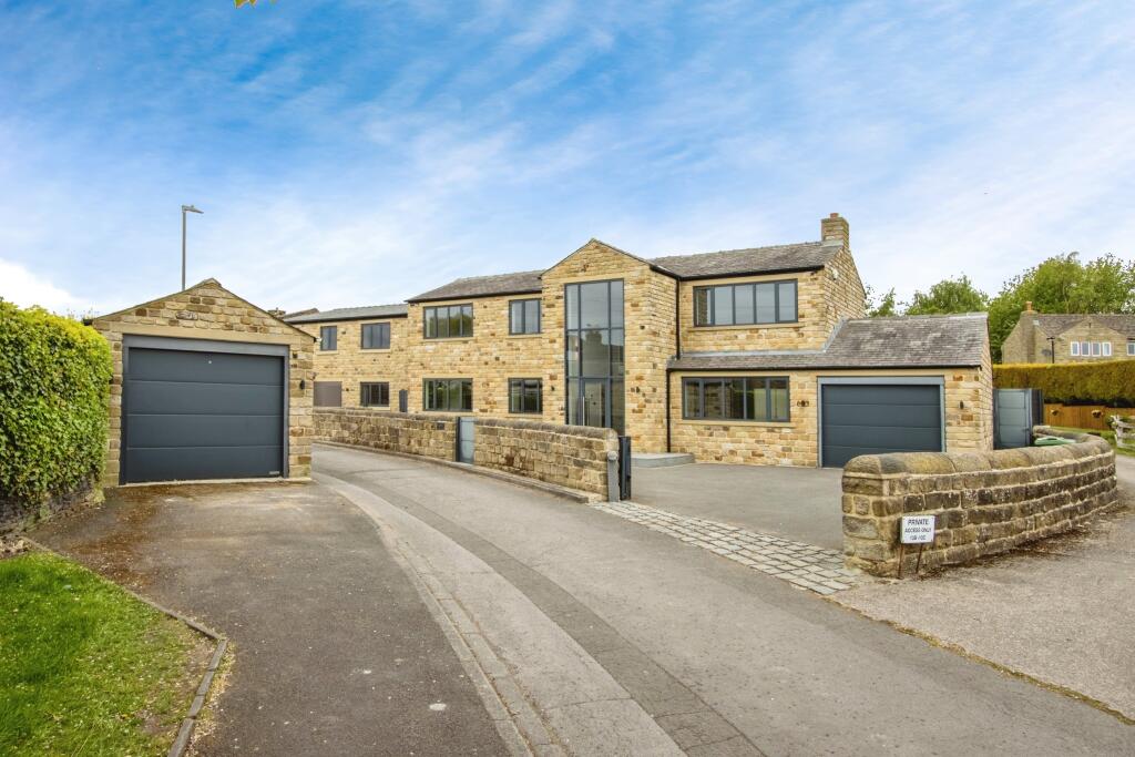 Main image of property: Littlethorpe Hill, Hartshead, Liversedge, West Yorkshire, WF15