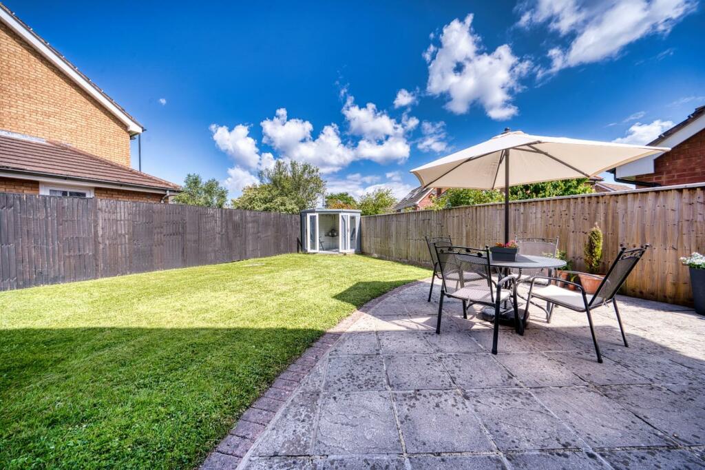 Additional property image - Stunning double fronted detached family home in a sought after location on the fringes of Yatton village