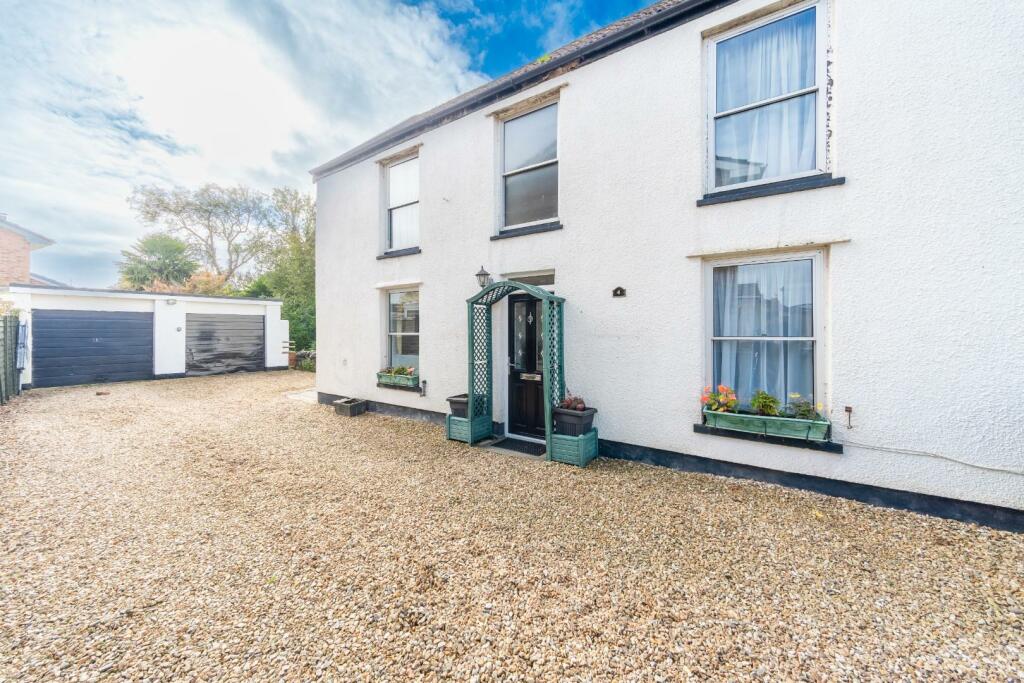Additional property image - Beautiful double fronted semi-detached cottage, ideally situated for access to Yatton's main line railway station