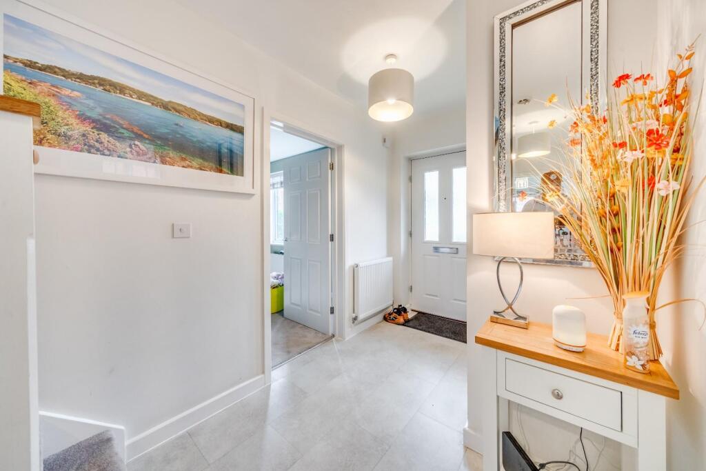 Additional property image - Exceptional modern family home in Yatton's popular Chestnut Park